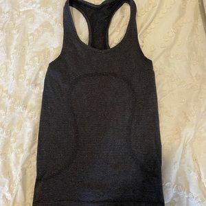 Lululemon sparkle tank